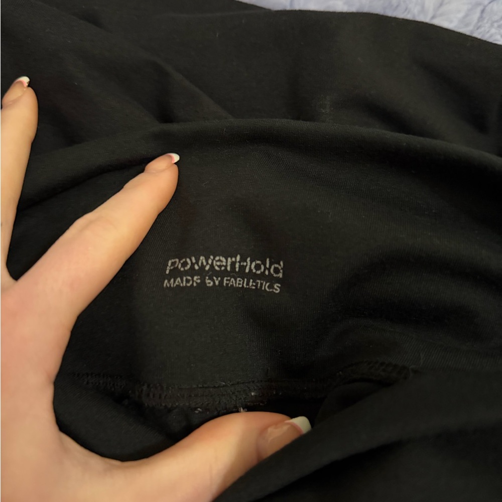 Fabletics Legging Bundle!!! - image 6